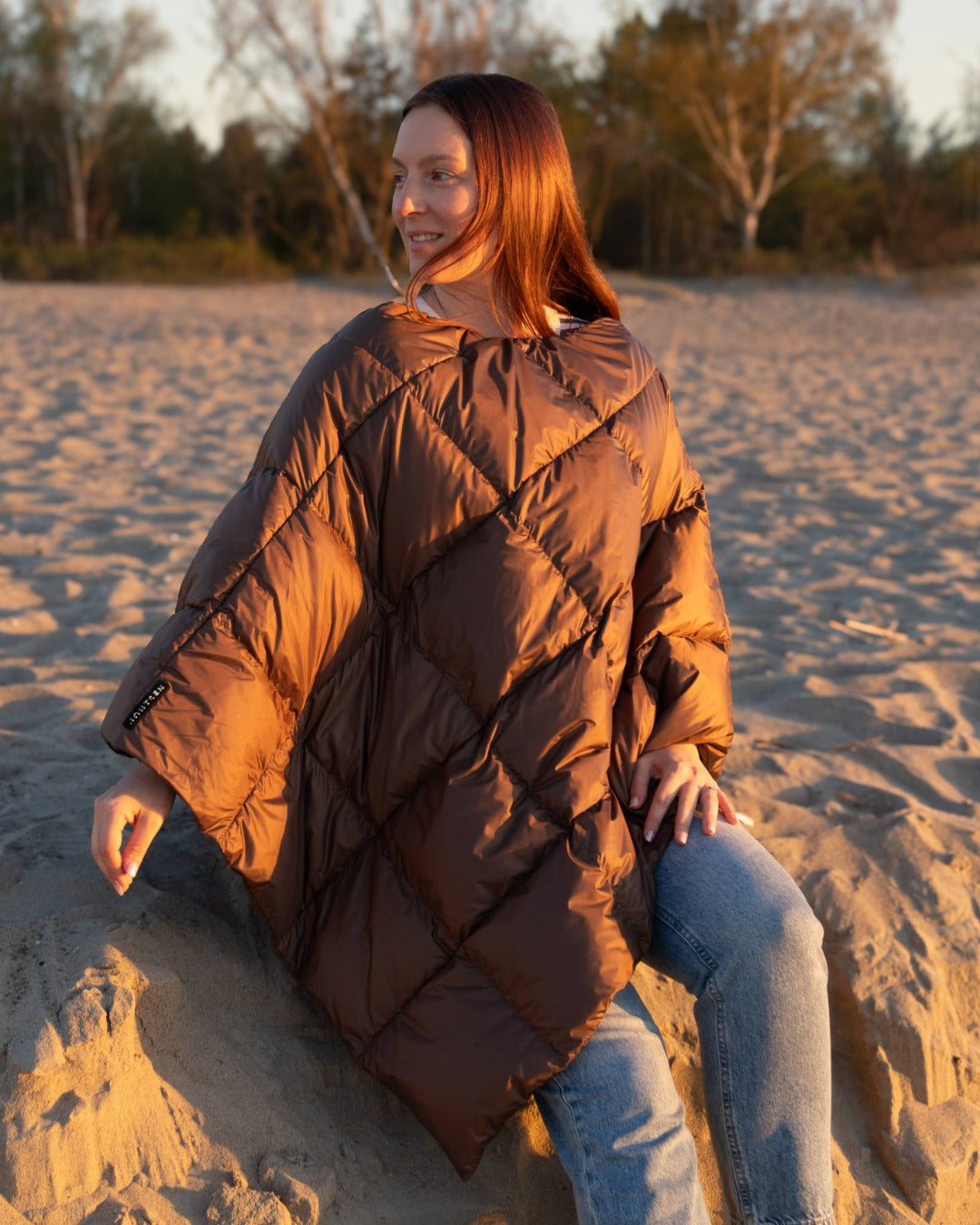Otava Down Poncho Coffee