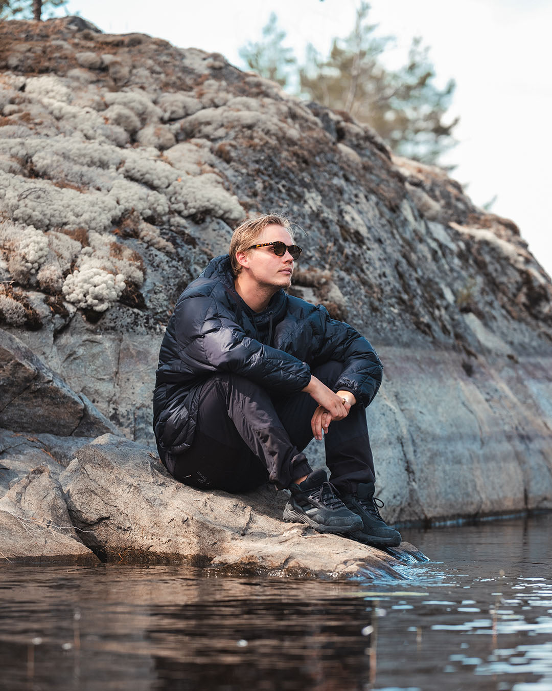 Velho Down Anorak Black