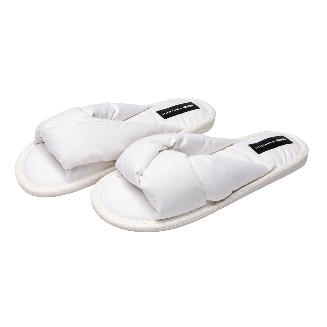 Helmi Down Slippers - Joutsen - White