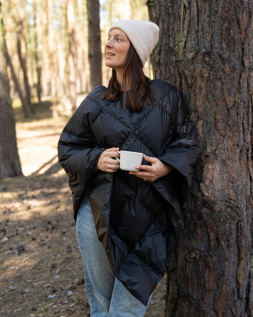 Otava Down Poncho Charcoal Black
