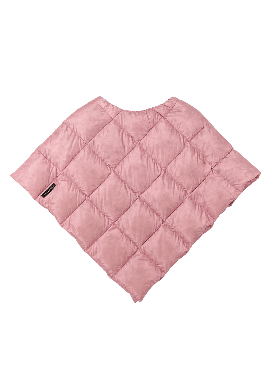 Light pink (color: Rose), diamond-quilted Unelma down poncho. The poncho has a round neckline and flares out from the shoulders downwards, creating an angular silhouette. A small black brand label is located on the left edge.